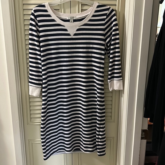 Navy and white striped Banana Republic dress, size medium. - Picture 1 of 2